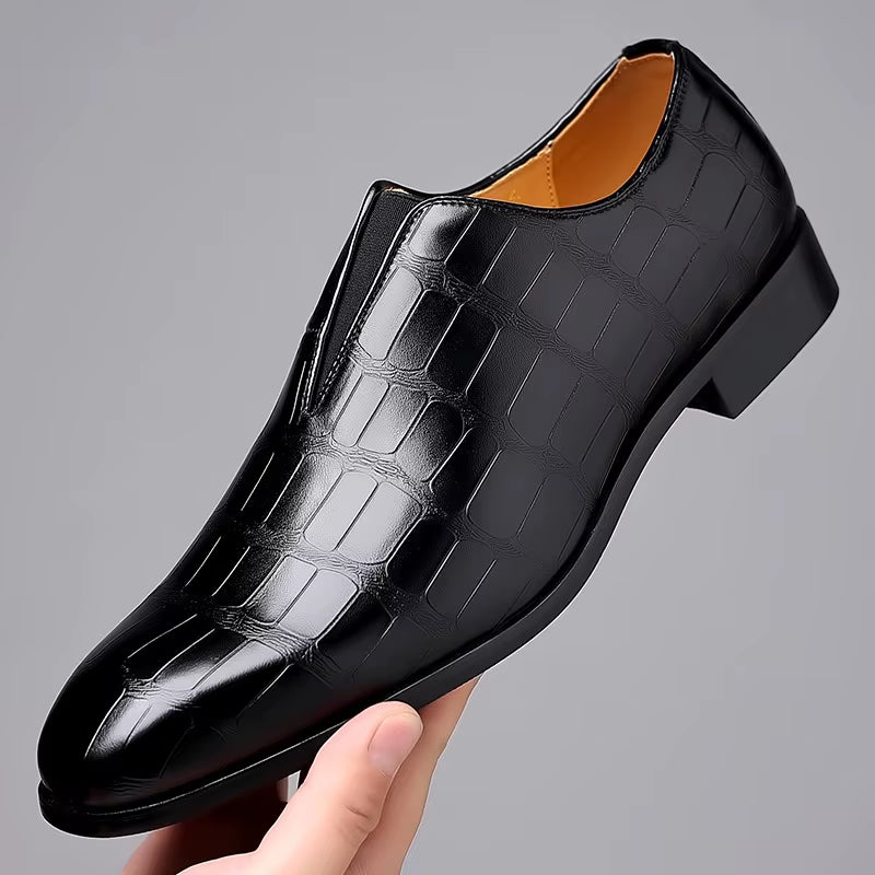 2024 Men Dress Shoes Retro British Style Paty Wedding Shoes for Men Breathable Loafers Luxury Designer Men Oxfords Formal Shoes