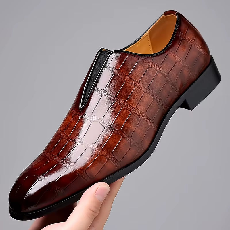 2024 Men Dress Shoes Retro British Style Paty Wedding Shoes for Men Breathable Loafers Luxury Designer Men Oxfords Formal Shoes