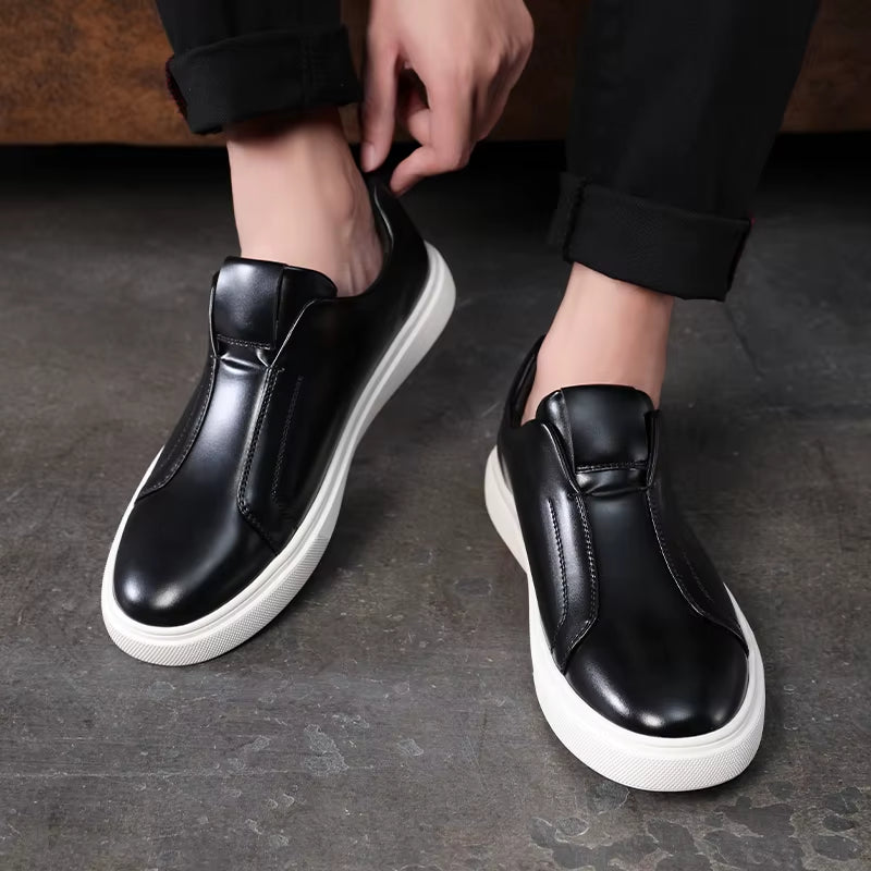 Fashion Men'S Skateboard Shoes Sneakers Men Casual Slip-On Leather Shoes Loafers Mens Outdoor Driving Flats