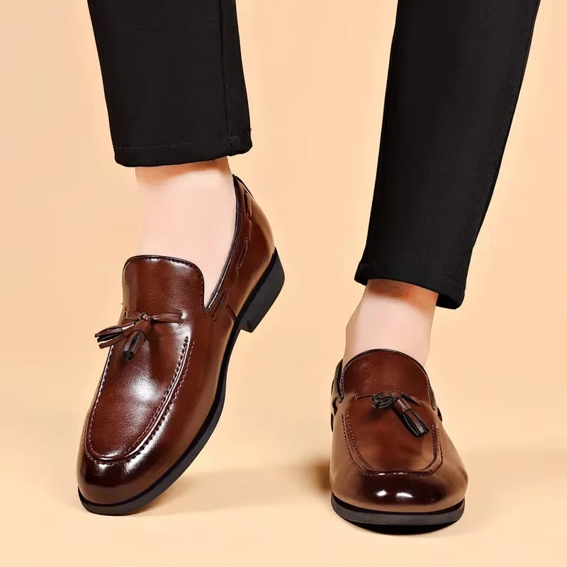 Designer Style Dress Shoes for Men Brand New Business Casual Shoes Slip on Leather Shoes plus Size for Men Wedding Party Shoes